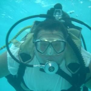 Meet your Posher, Wayne